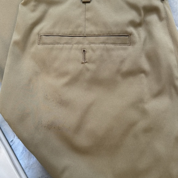 Double deal days 2 Nike Dri-fit 36x32 pants - Picture 2 of 2